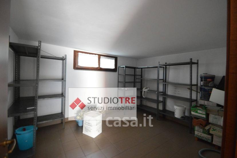 Villa in Via Leonardo da Vinci 14 — foto 32 di 45