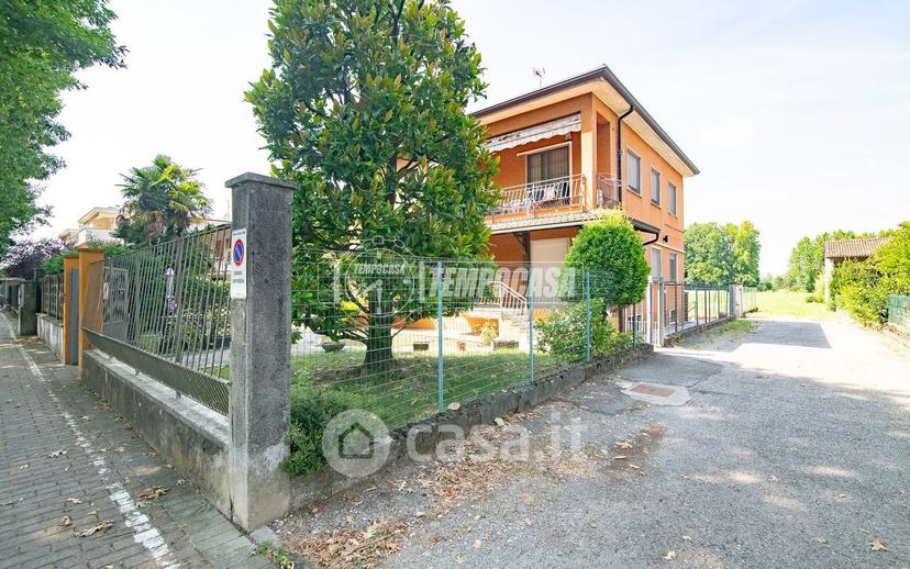 Quadrilocale in Via Cimbardi — foto 5 di 24