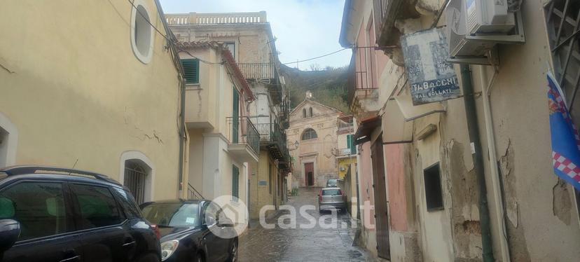 Monolocale in Via Vittorio Emanuele 5 — foto 8 di 9