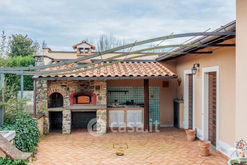 Villa in Via Mozza di Barga — foto 30 di 47