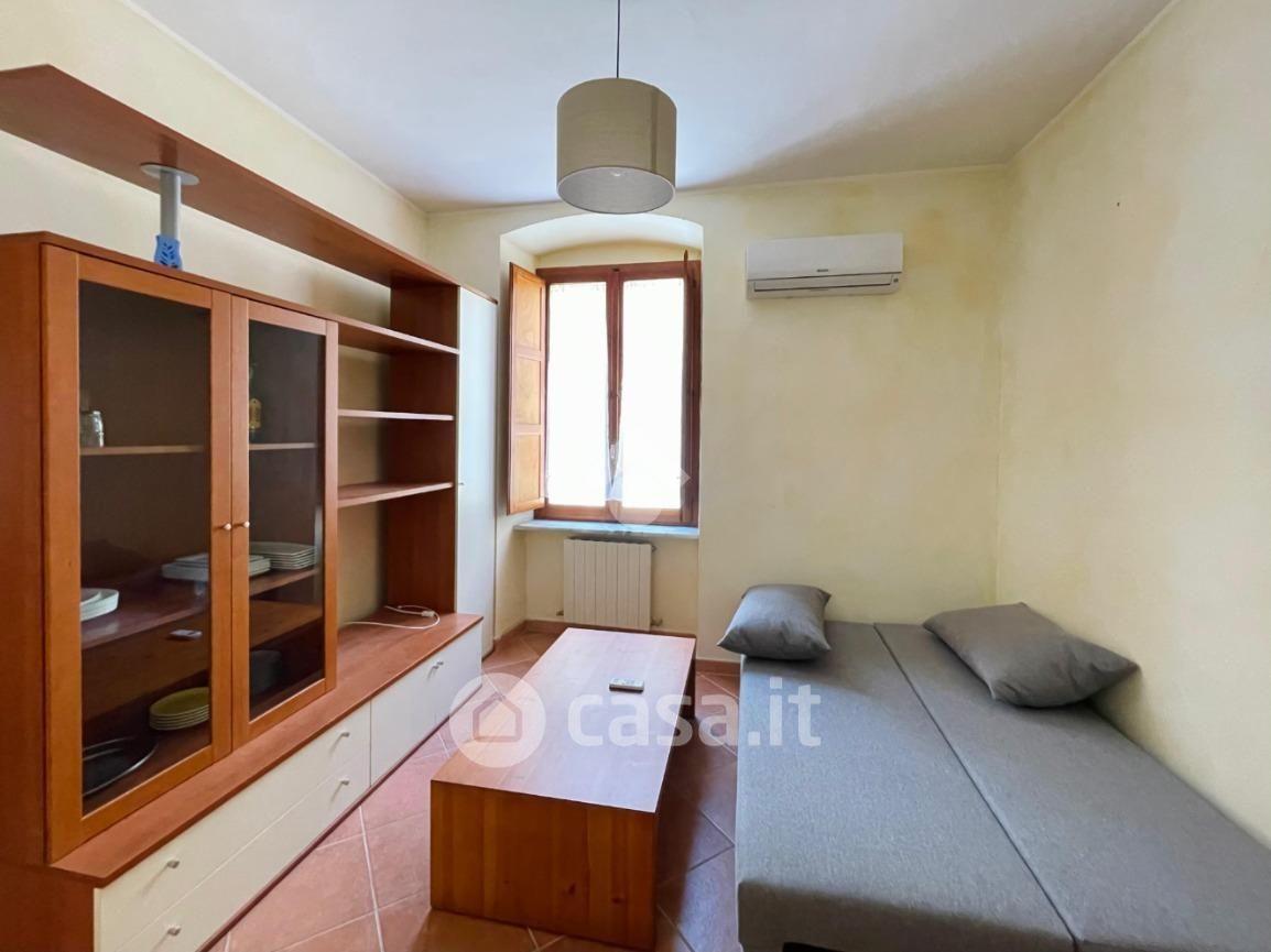 Bilocale in Via Marco Aurelio Severino 6