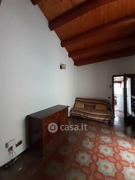 Trilocale in Via Carlo Alberto — foto 2 di 9