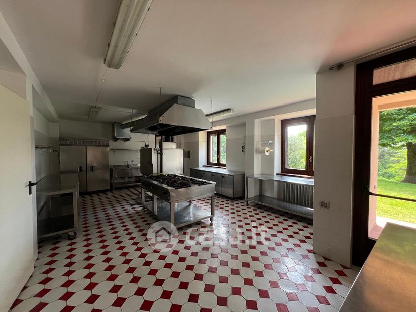 Villa in Località San Giorgio — foto 17 di 44