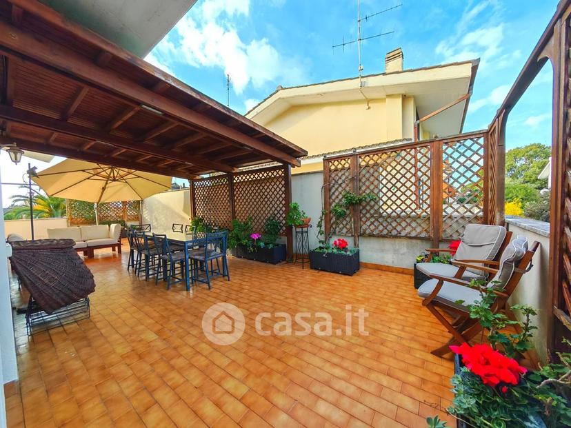 Quadrilocale in Via Euripide — foto 18 di 32