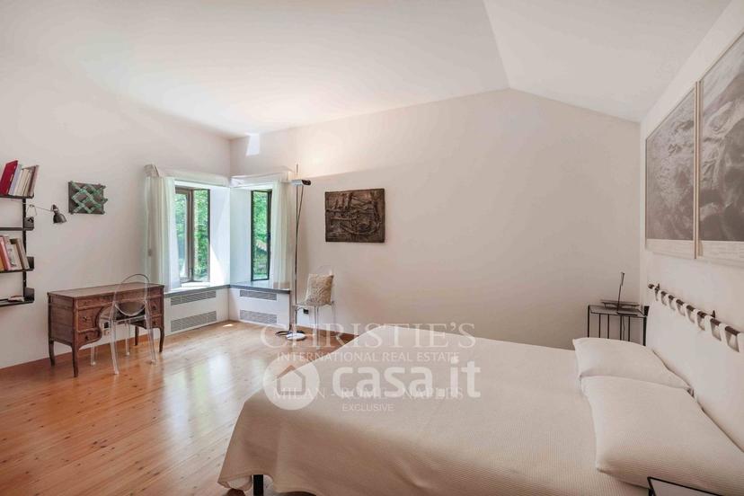 Villa in Via Luciano Manara — foto 7 di 38