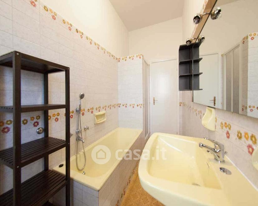 Stanza in Via Benedetto Marcello 23 — foto 18 di 29
