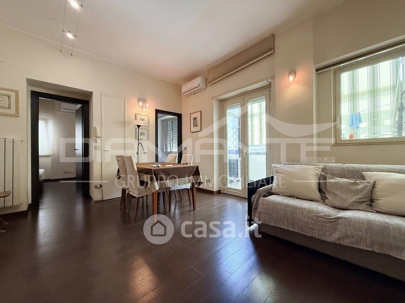 Bilocale in Via Giacomo Puccini 25 — foto 6 di 10