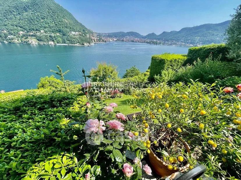 Villa in Via Per Cernobbio — foto 20 di 87