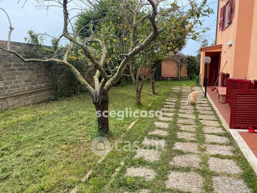 Villa in Via Mera 6 — foto 5 di 48