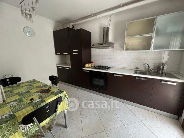 Quadrilocale in Via Ignazio Silone 2 — foto 3 di 14