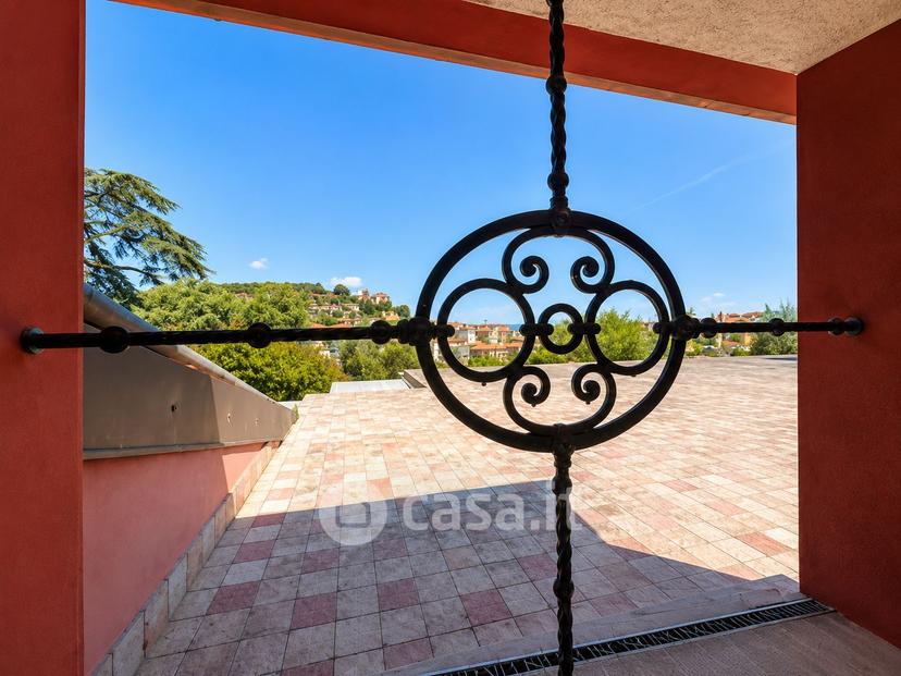 Villa in Via Lorenzo Acquarone — foto 13 di 29