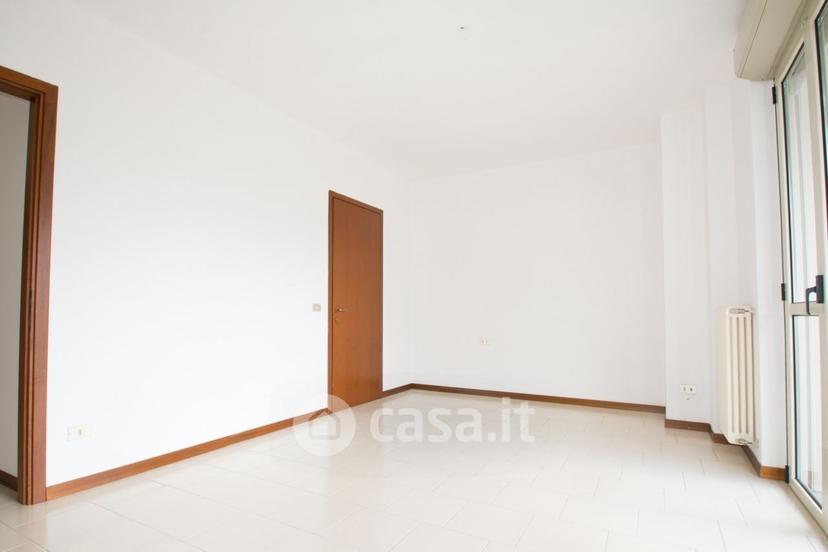 Quadrilocale in Corso XXV Aprile 25 — foto 12 di 14