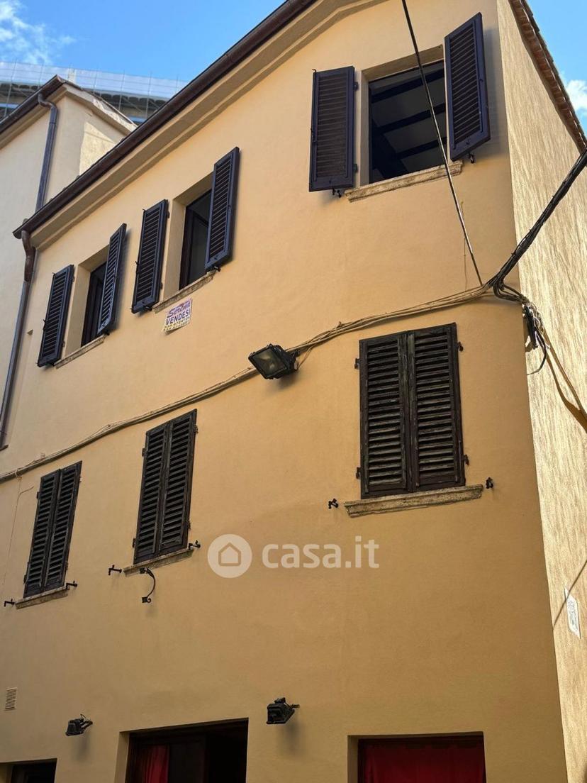 Trilocale in Vicolo Ugo Bassi 1 — foto 4 di 29