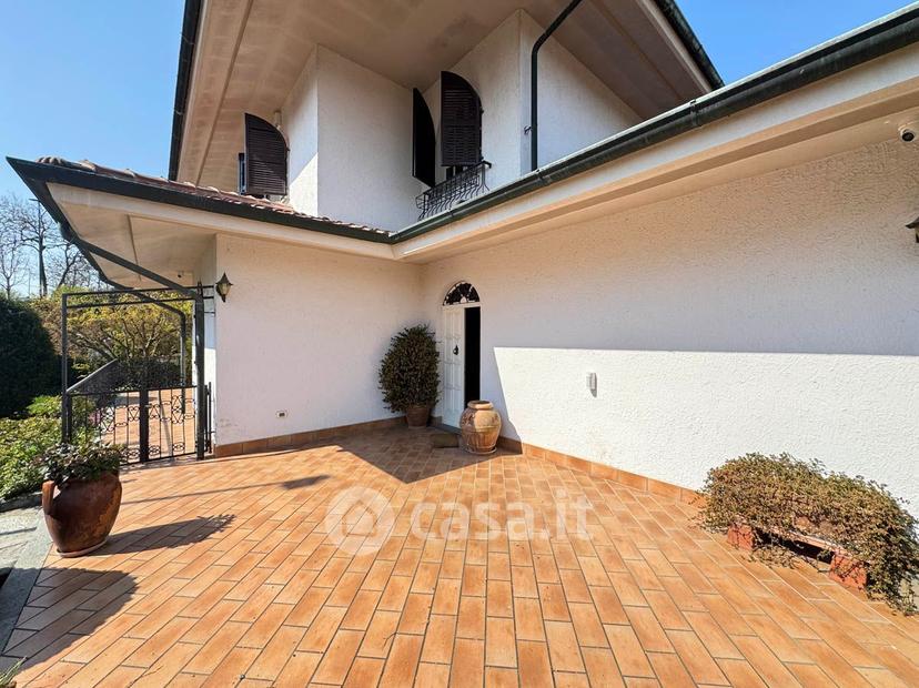 Villa in Via Diego Garoglio 28 — foto 4 di 47
