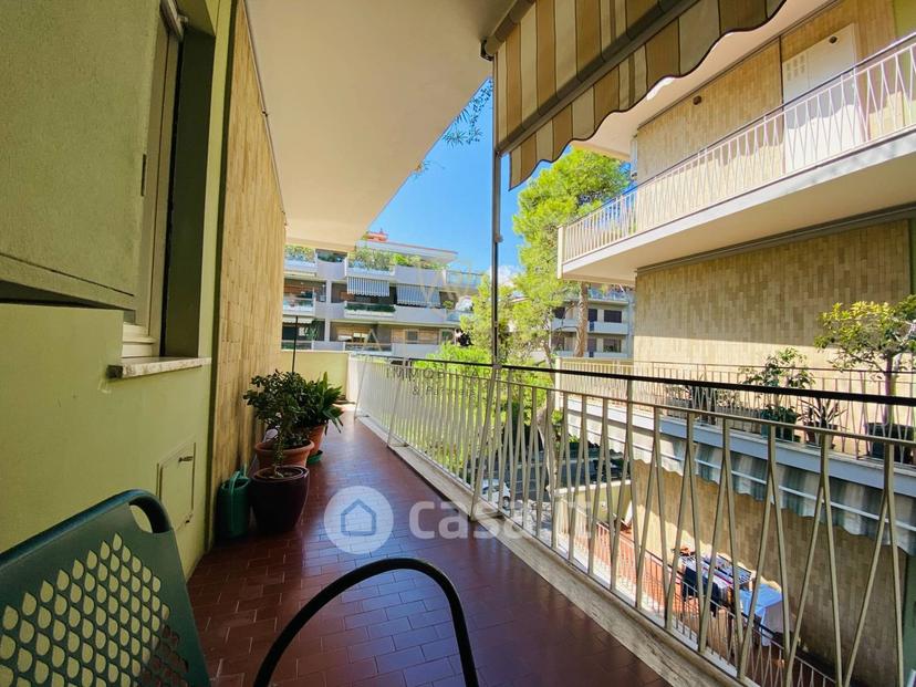 Trilocale in Viale John Fitzgerald Kennedy 78 — foto 22 di 34