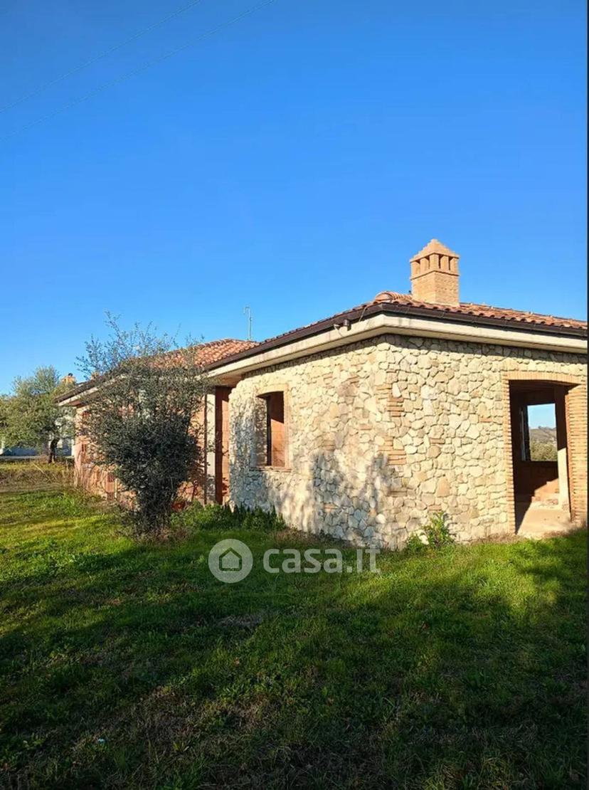 Villa in Contrada Colle Silvano — foto 3 di 6