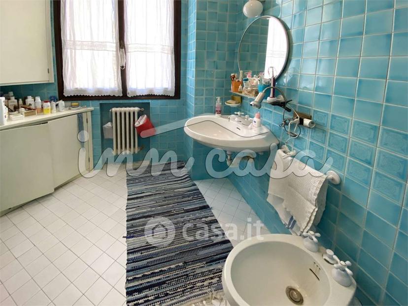 Villa in Via Giuseppe Soleri Brancaleoni 5 — foto 26 di 35