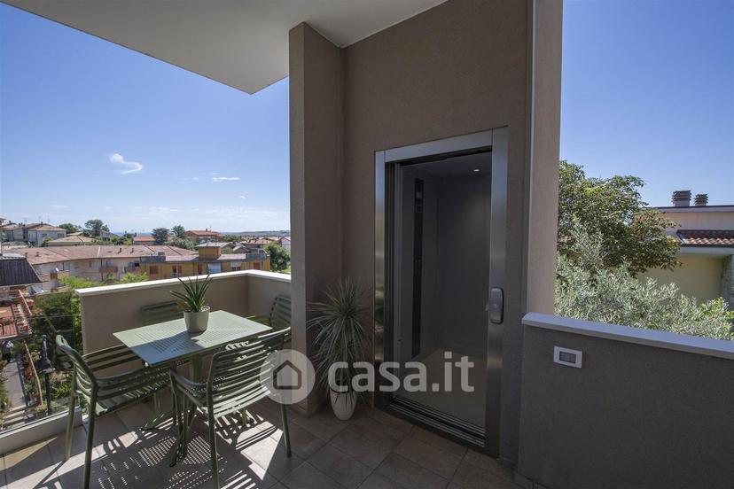 Appartamento in Via Antonio Gramsci 60 — foto 25 di 35
