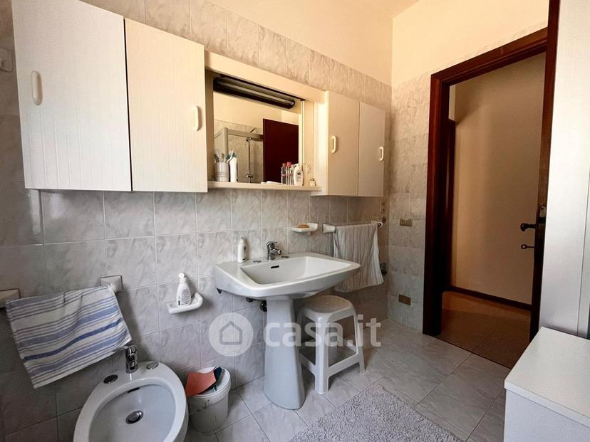 Villa in Via Rini Andrea — foto 11 di 29