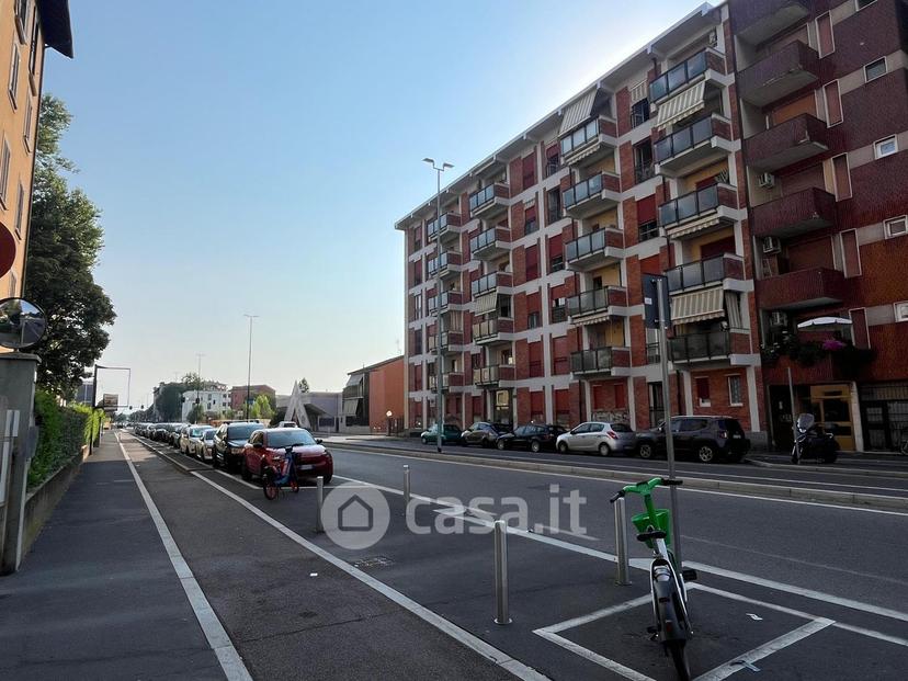Trilocale in Viale Antonio Gramsci 602 — foto 29 di 35