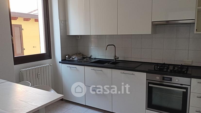 Trilocale in Via IV Novembre 20 — foto 6 di 21