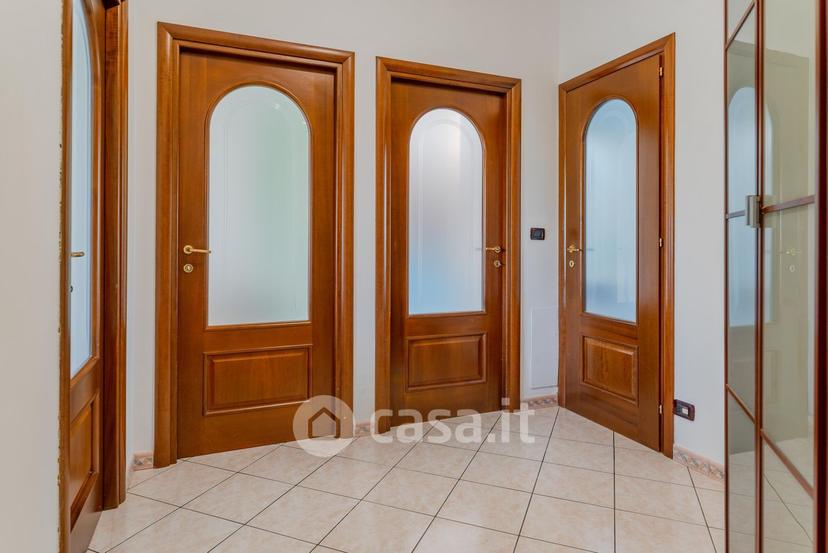 Stanza in Corso Peschiera 335 — foto 10 di 49