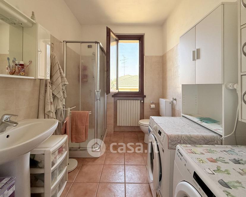 Villa in Via Luigi Barbieri 72 — foto 54 di 57