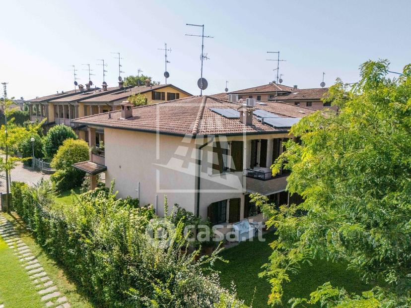 Villa in Via Gianni Rodari 16 — foto 80 di 89
