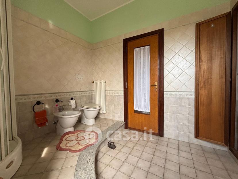 Villa in Via Vittorio Veneto 20 — foto 70 di 78