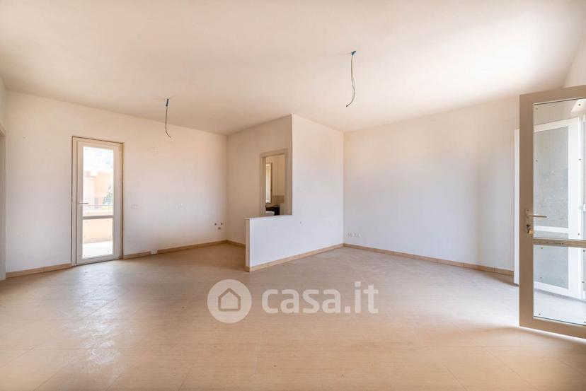 Quadrilocale in Viale delle Madonie 32 — foto 3 di 28