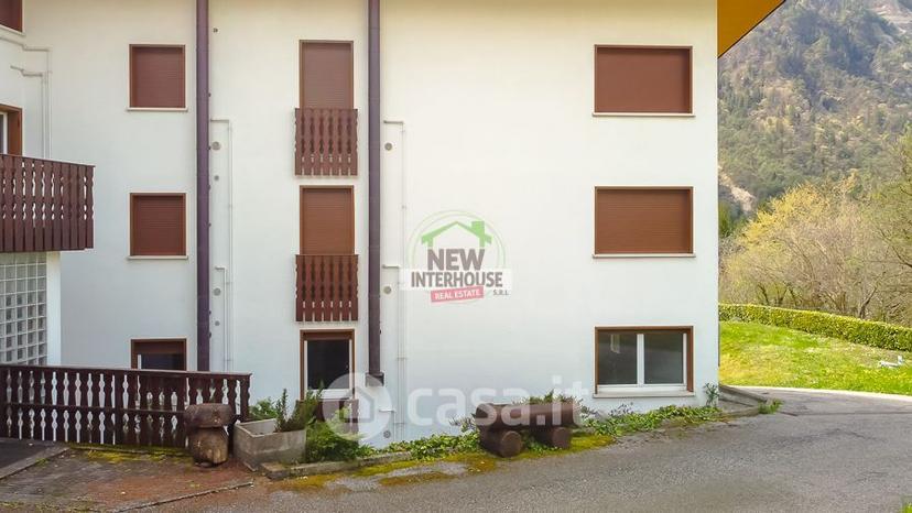 Trilocale in Via G. Carducci 37 — foto 22 di 27