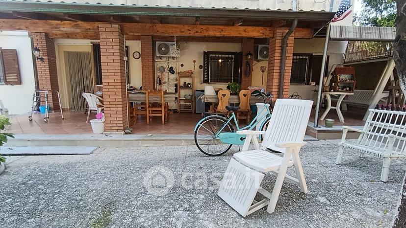 Villa in Viale Pietro Fedele 162 — foto 2 di 35