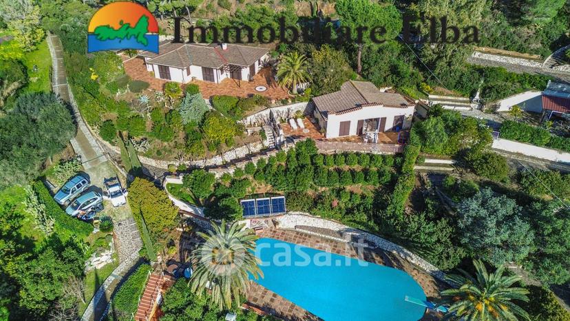 Villa in Morcone — foto 2 di 42