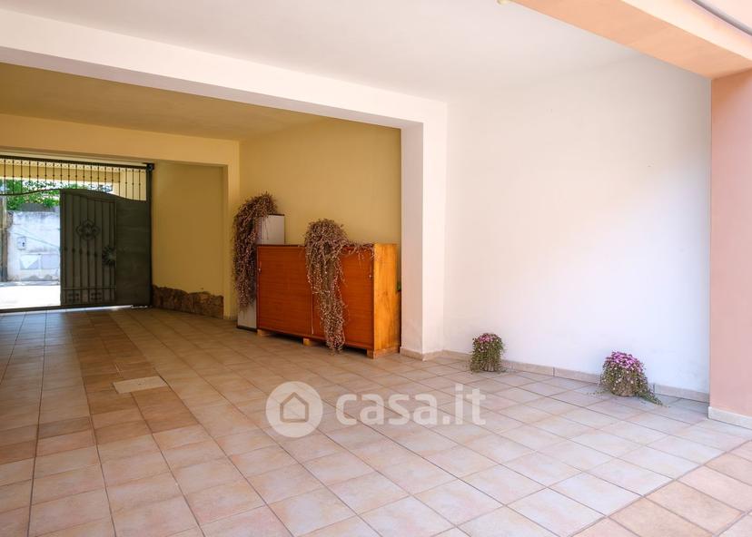 Trilocale in Via Nuova 4 — foto 14 di 24