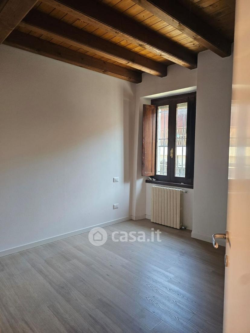 Trilocale in Via Duca d'Aosta — foto 2 di 16