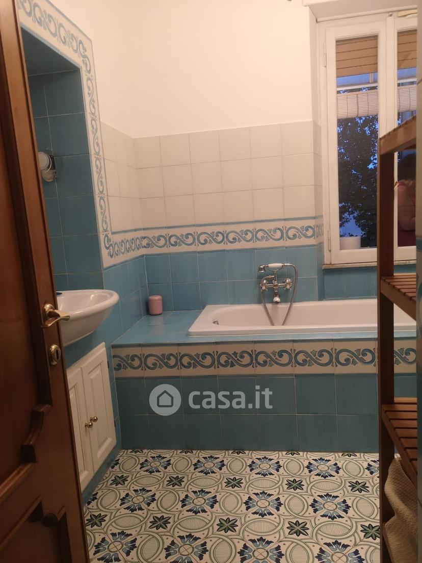 Stanza in Via Corsaglia 12 — foto 9 di 19