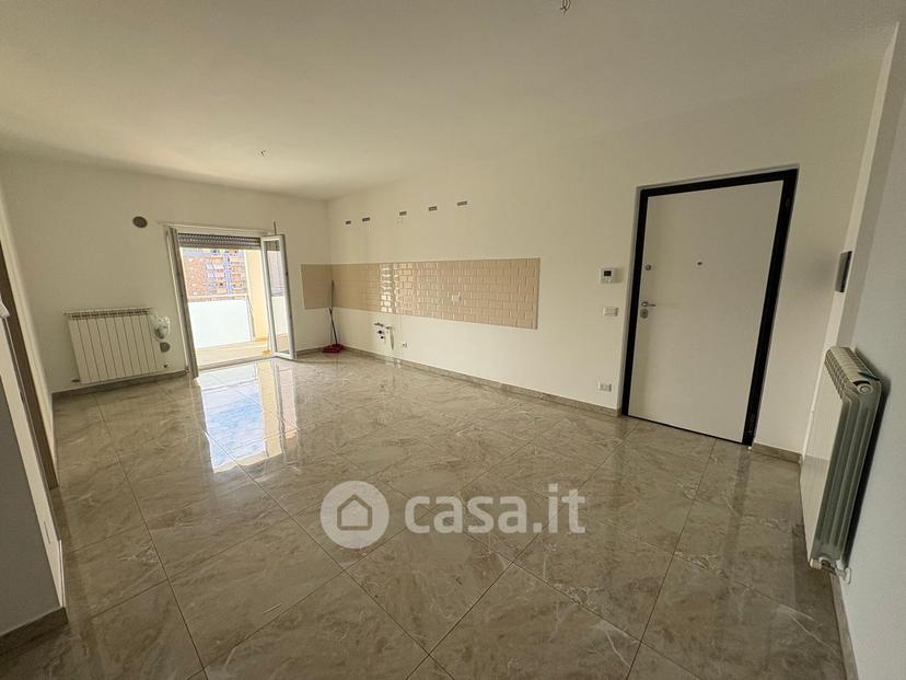 Trilocale in Via Anna Morrone — foto 10 di 15