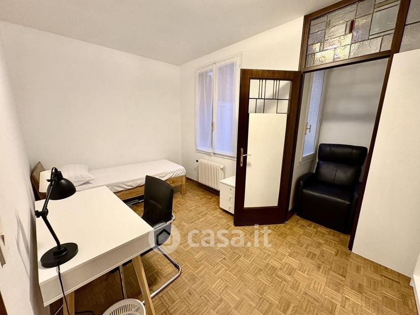 Stanza in Calle al Ponte S. Antonio — foto 20 di 22