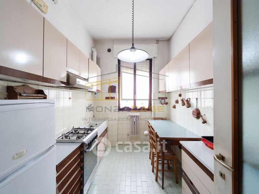 Trilocale in Viale Campania 56 — foto 8 di 35