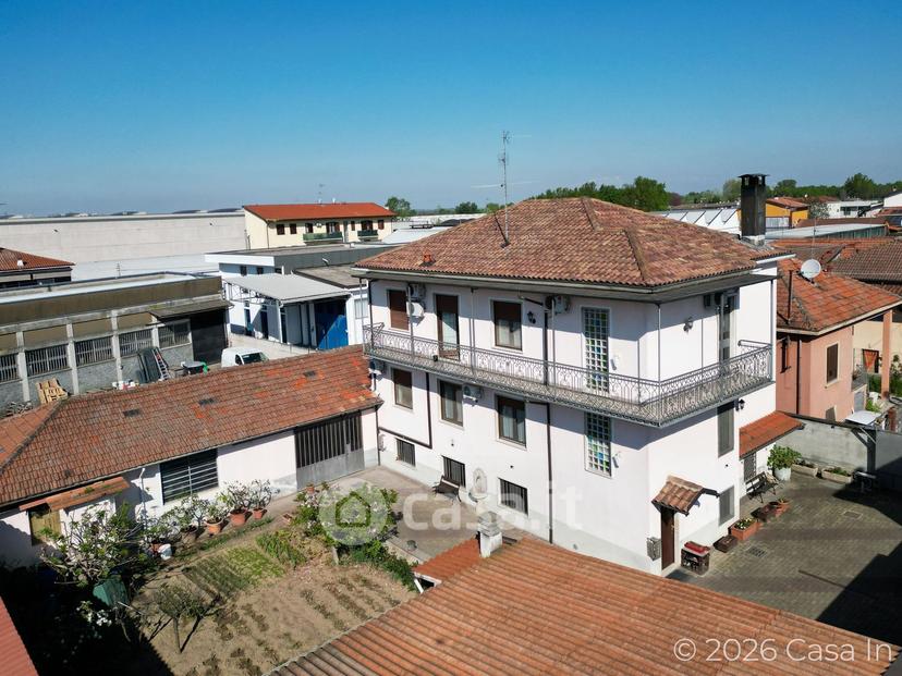 Villa in Via Bracciano — foto 10 di 50