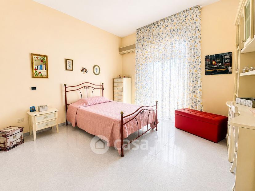 Appartamento in Via Montalbo — foto 8 di 32