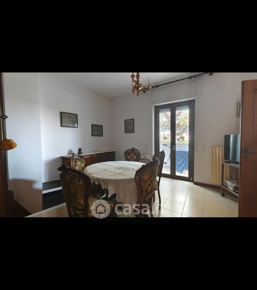 Trilocale in Via Raffaello Sanzio — foto 6 di 9