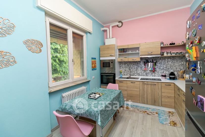 Trilocale in Viale Italia 66 — foto 8 di 63