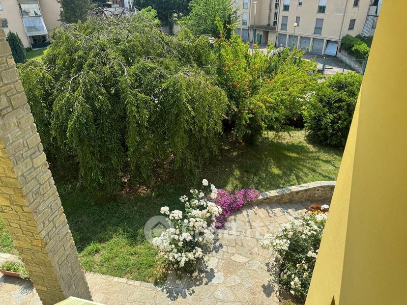 Villa in Via Falcone Giovanni — foto 18 di 122