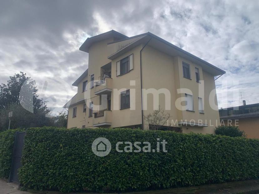 Trilocale in Via San Damiano 1 — foto 2 di 29