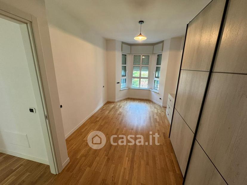 Quadrilocale in Via Antonio Fogazzaro 2 — foto 9 di 41