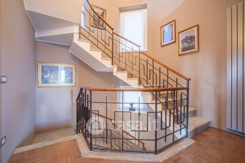 Villa in Via Adua 5 — foto 2 di 31