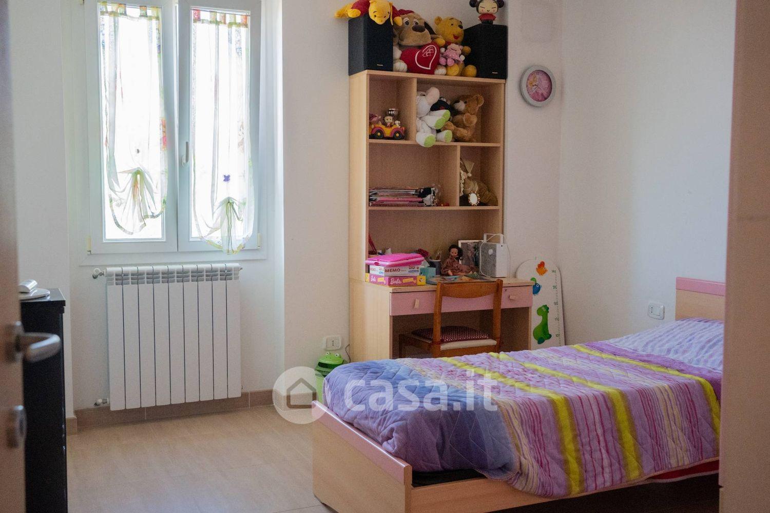 Villa in Strada Squadre 1