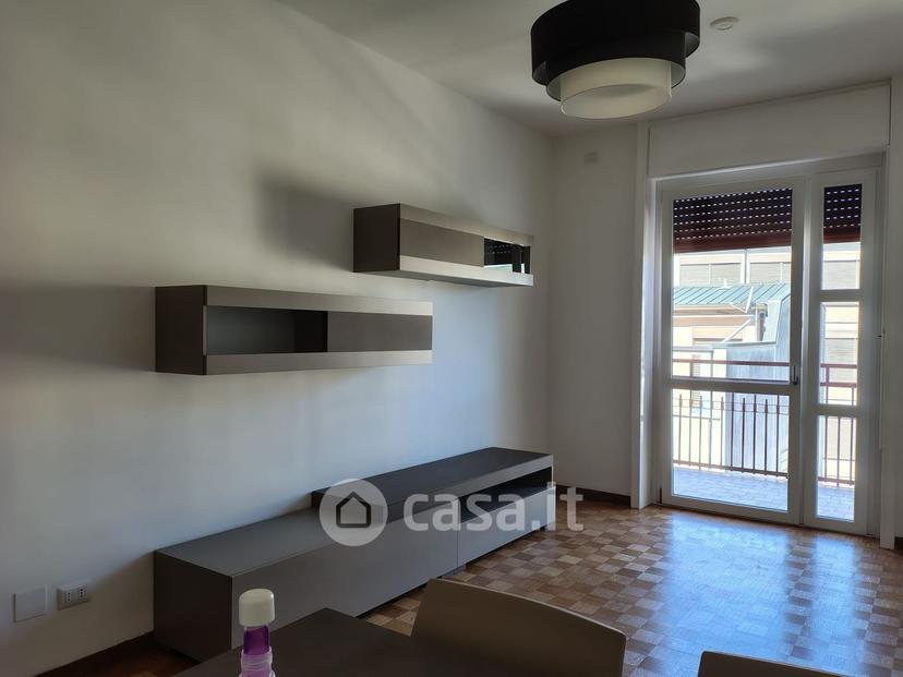 Bilocale in Via Quintino Sella 5 — foto 12 di 24