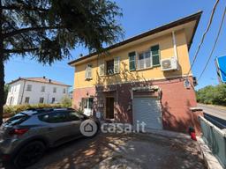 Trilocale in Via Agucchi 106